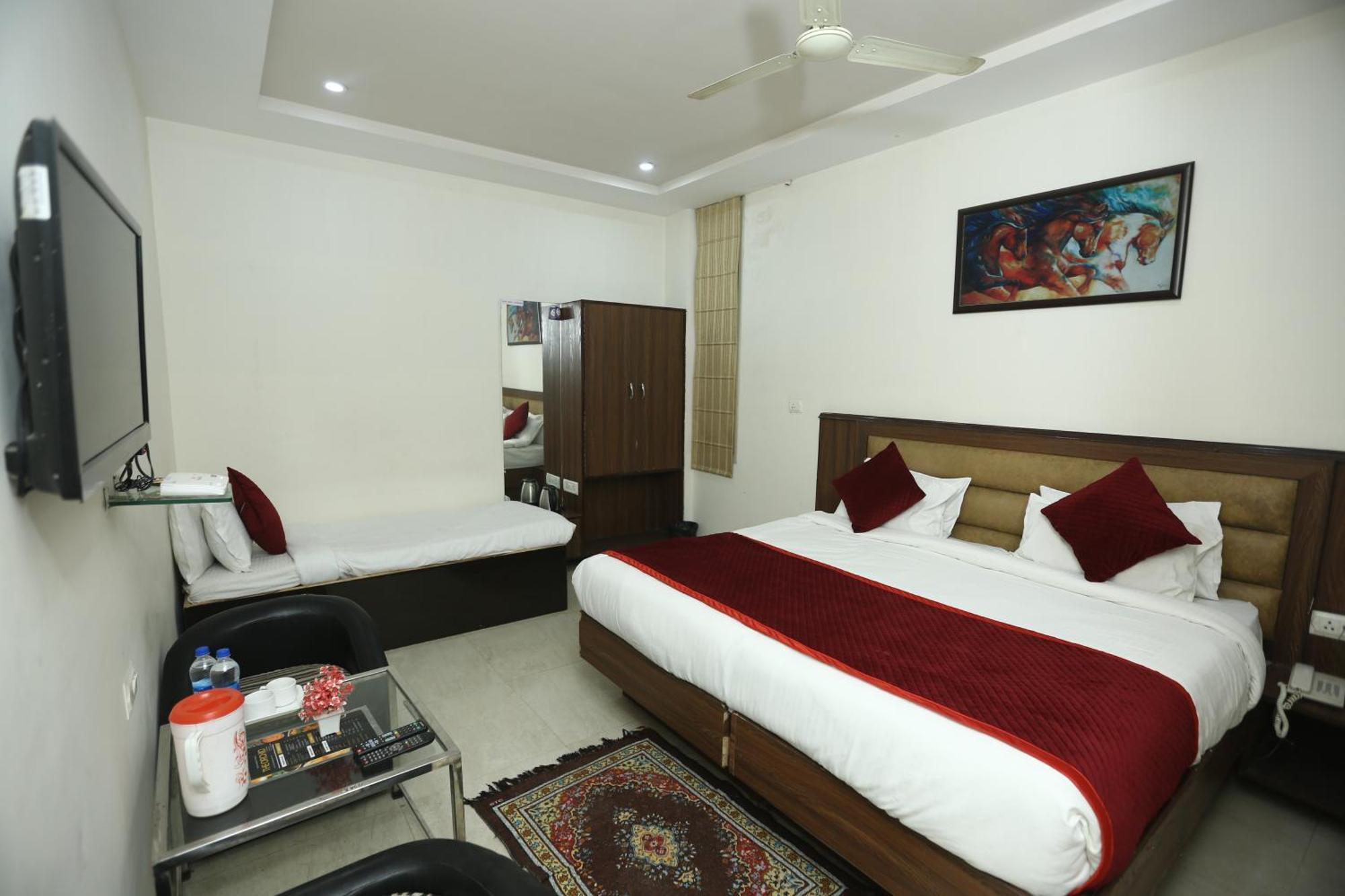 Hotel Orchid & Banquet