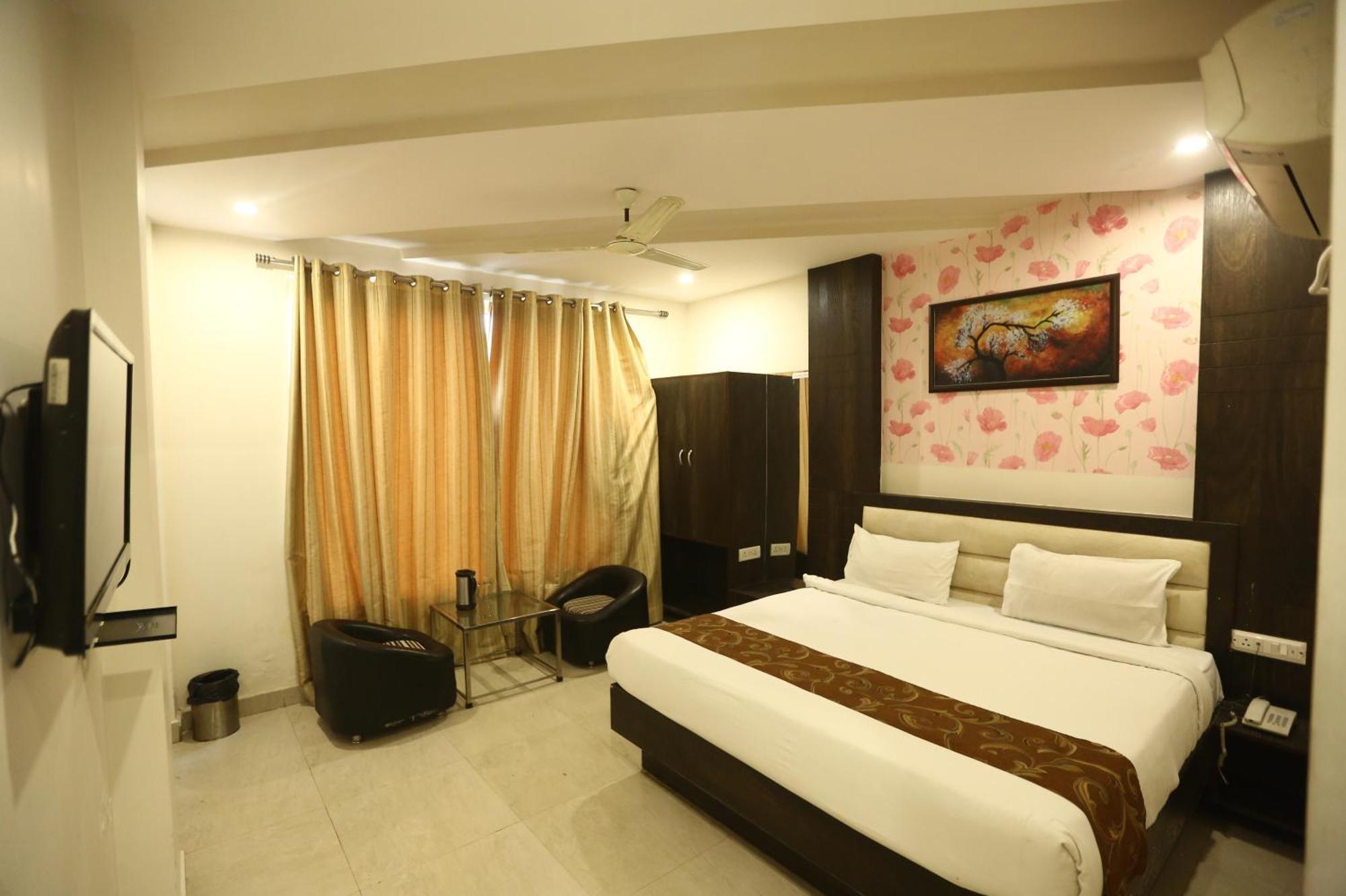 Orchid & Banquet 3* Agra (Uttar Pradesh)