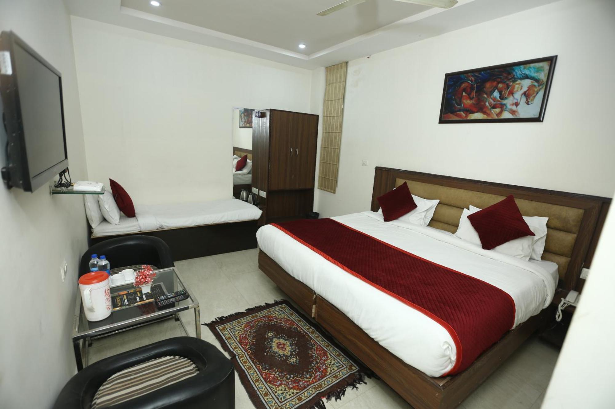 Orchid & Banquet 3* Agra (Uttar Pradesh)